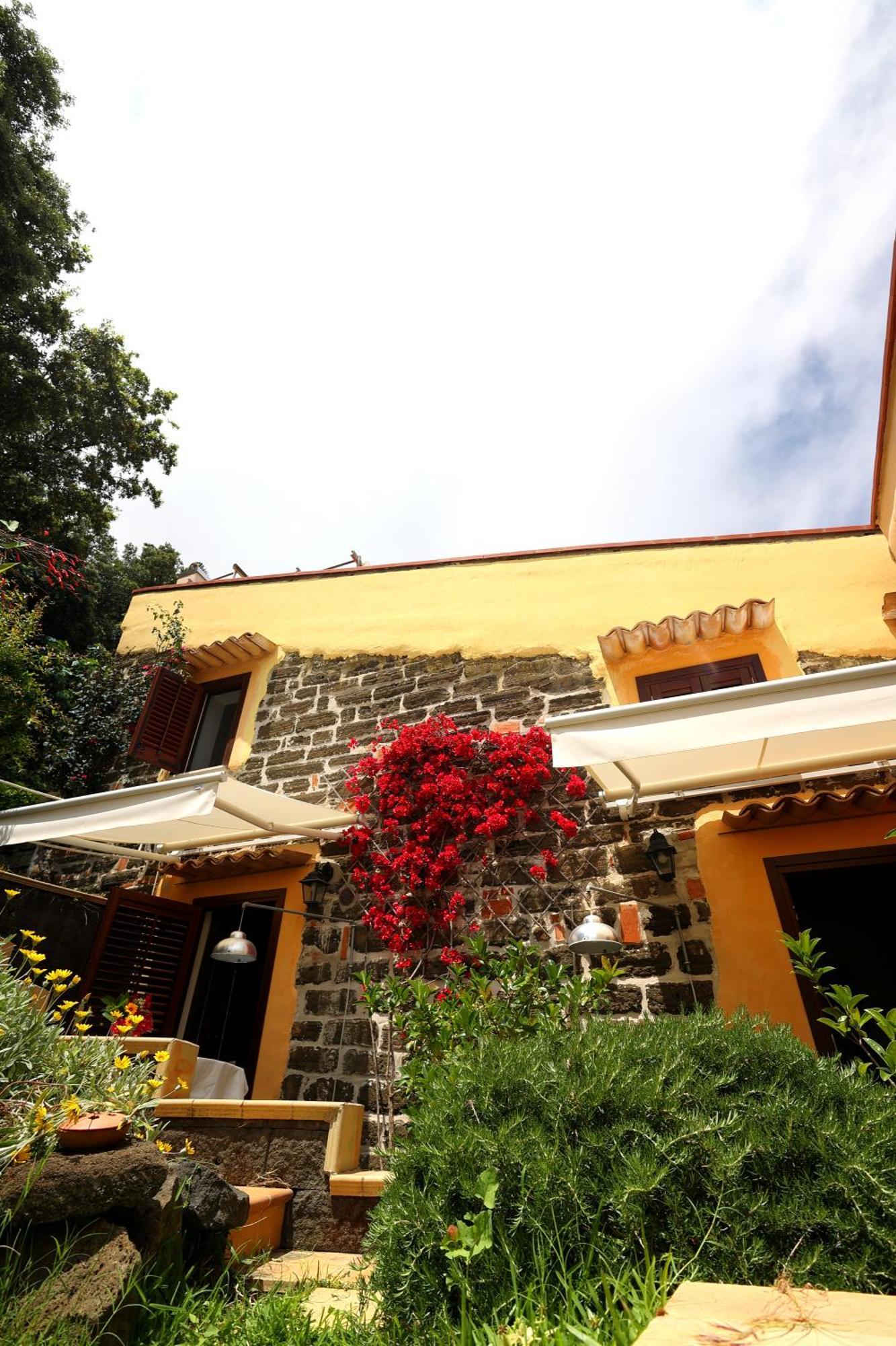 Baglio Antico Forno Hotel Isola di Ustica Exterior photo